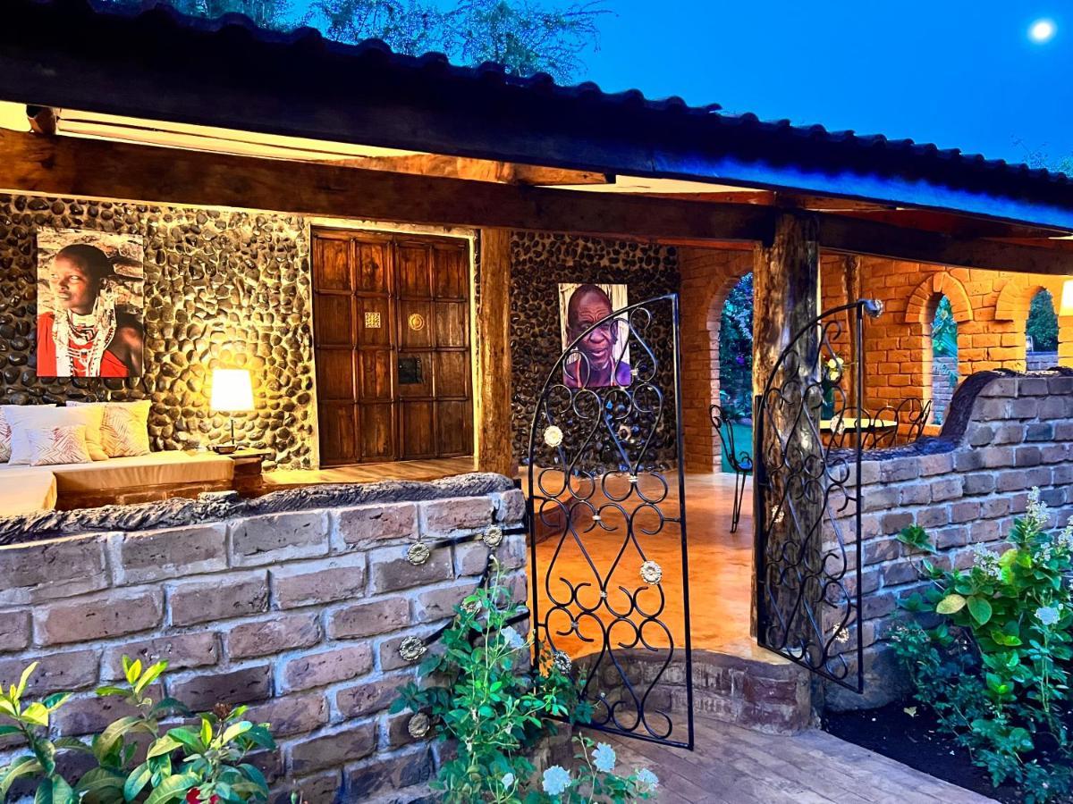 Pink Flamingo Boutique Hotel Moshi Exteriér fotografie
